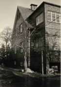 Haus Bockhorn 1955, von hinten mit Kirschbaum