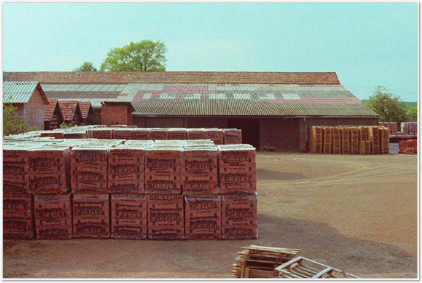 klein Seelheim Ziegelei, Ziegelstapel