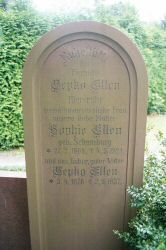 Grabstein der Familie Ellen auf dem Bolardusfriehof in Emden